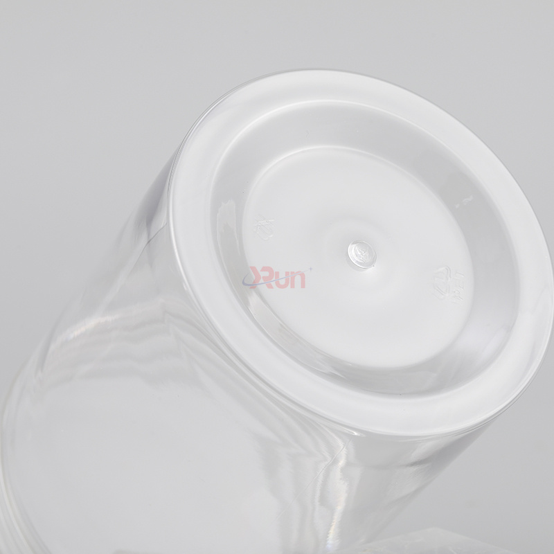 When you buy jars for honey, we offer a professional plastic airtight jar solution with a high-torque screw top lid and foil sealing liner.